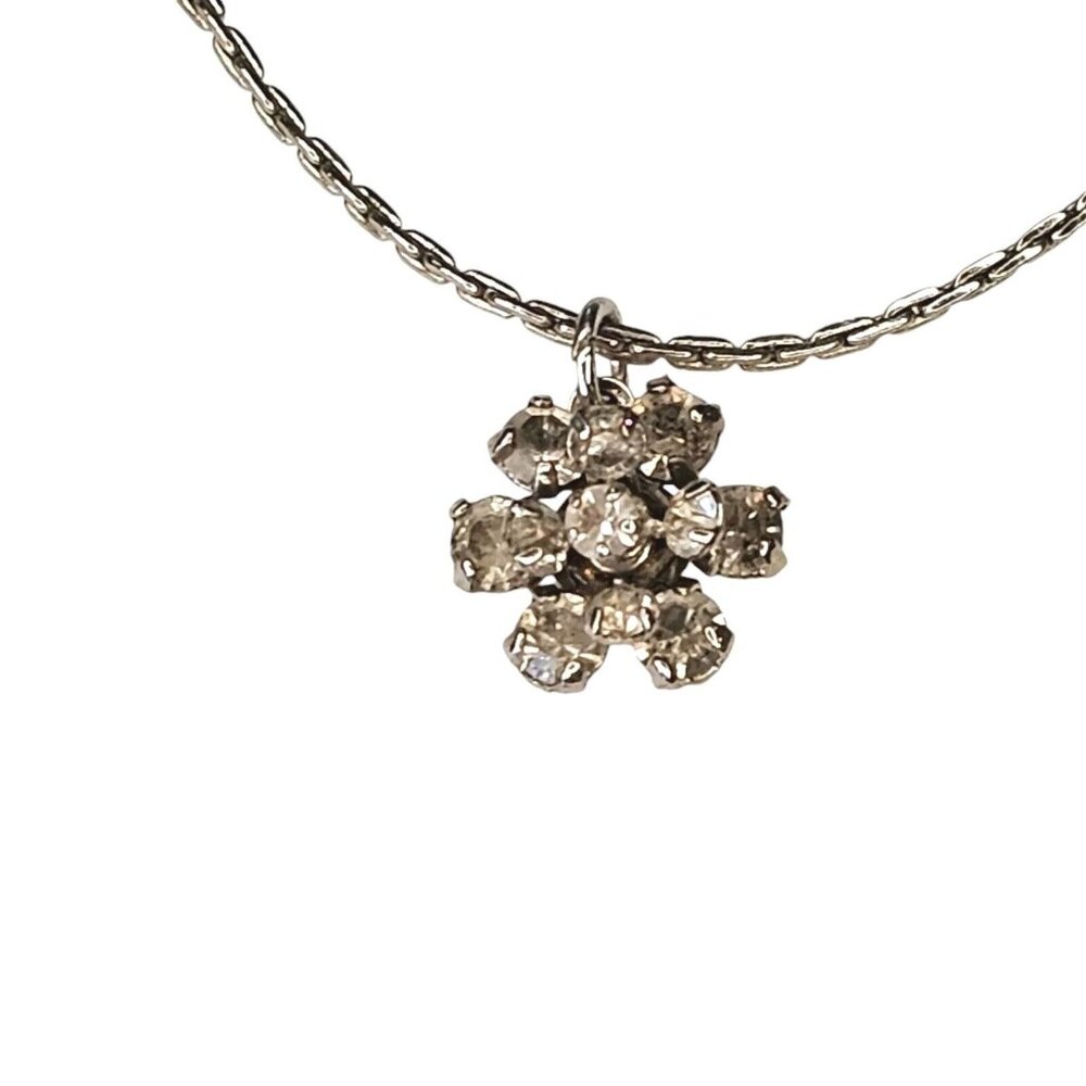 Retro Avon‎ 3D Clear Rhinestone Flower Pendant Necklace Silver Tone Dainty 18"